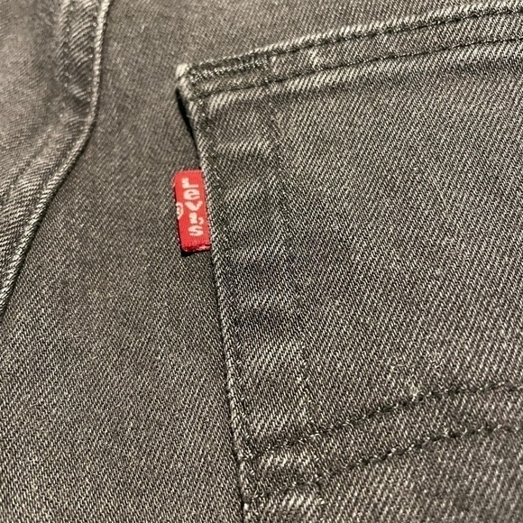 Levi's 512 Black Skinny Jean 🖤 - Picture 5 of 11